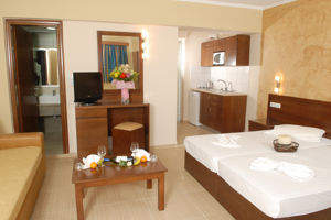 Fly & Go Scallis Inn Beach