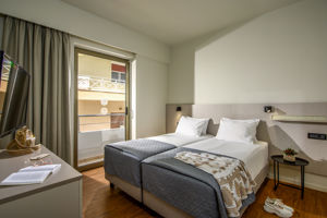 Fly & Go Marin Hotel