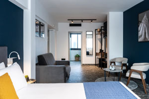 Play Theatrou Athens