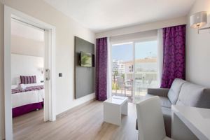 Mar Hotels Playa de Muro Suites