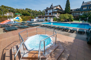 Santa Susanna Resort