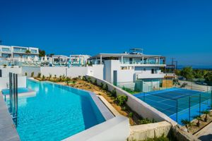 Harmony Crest Resort & Spa