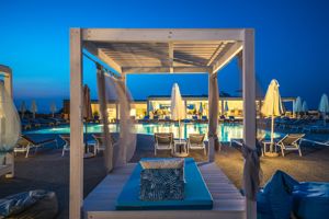 Harmony Crest Resort & Spa