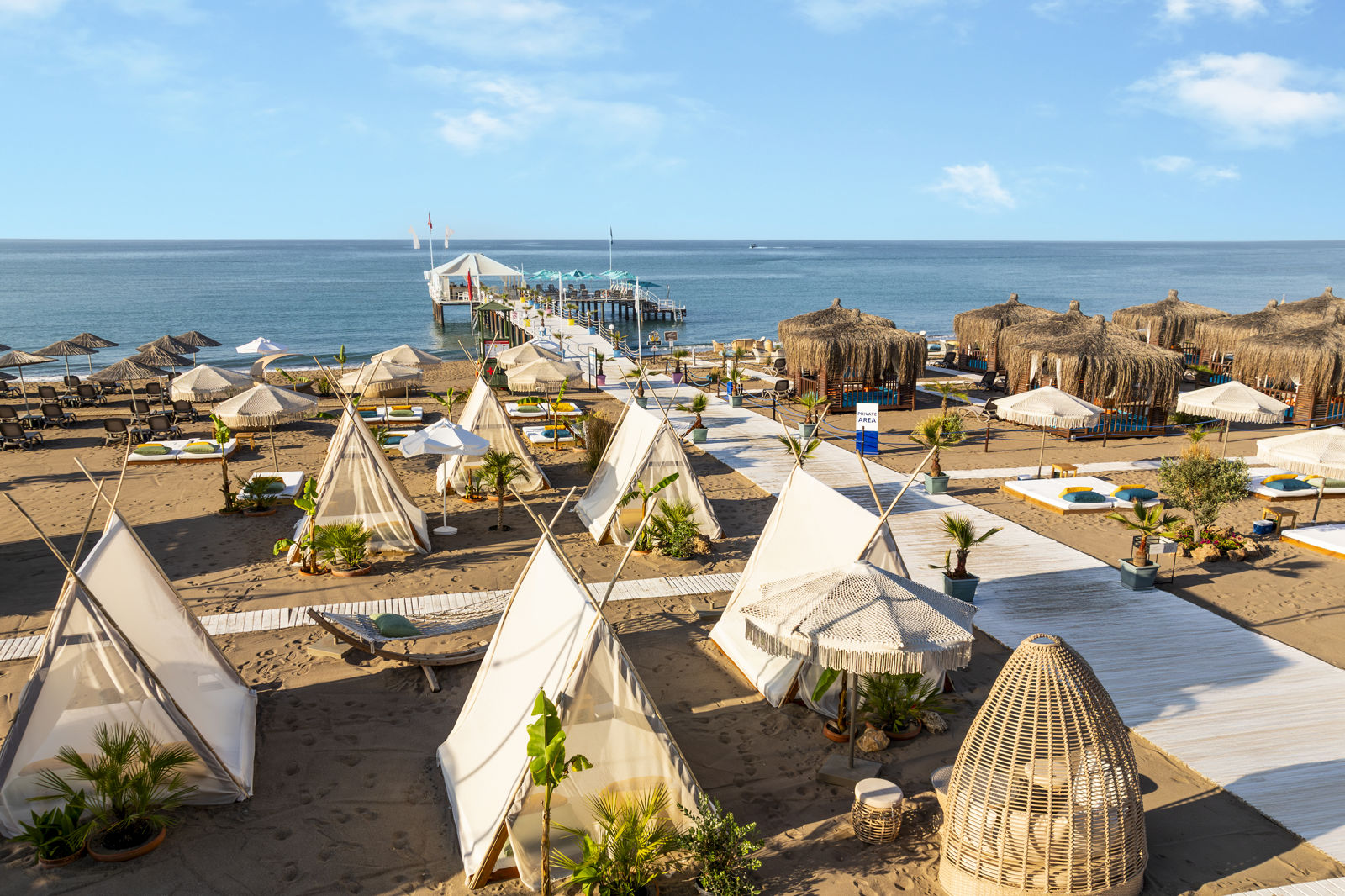 Concorde De Luxe slide 3