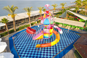 Crystal Family Resort