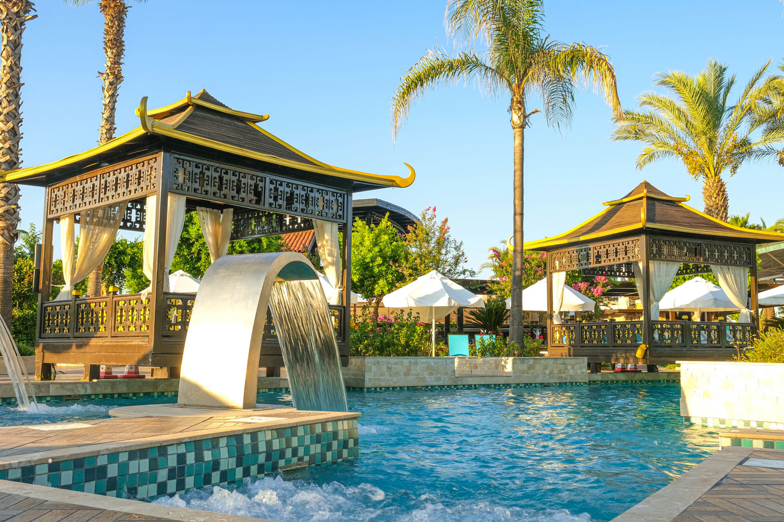 Crystal Family Resort slide 4