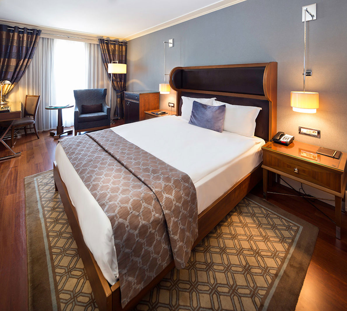 Titanic City slide 5