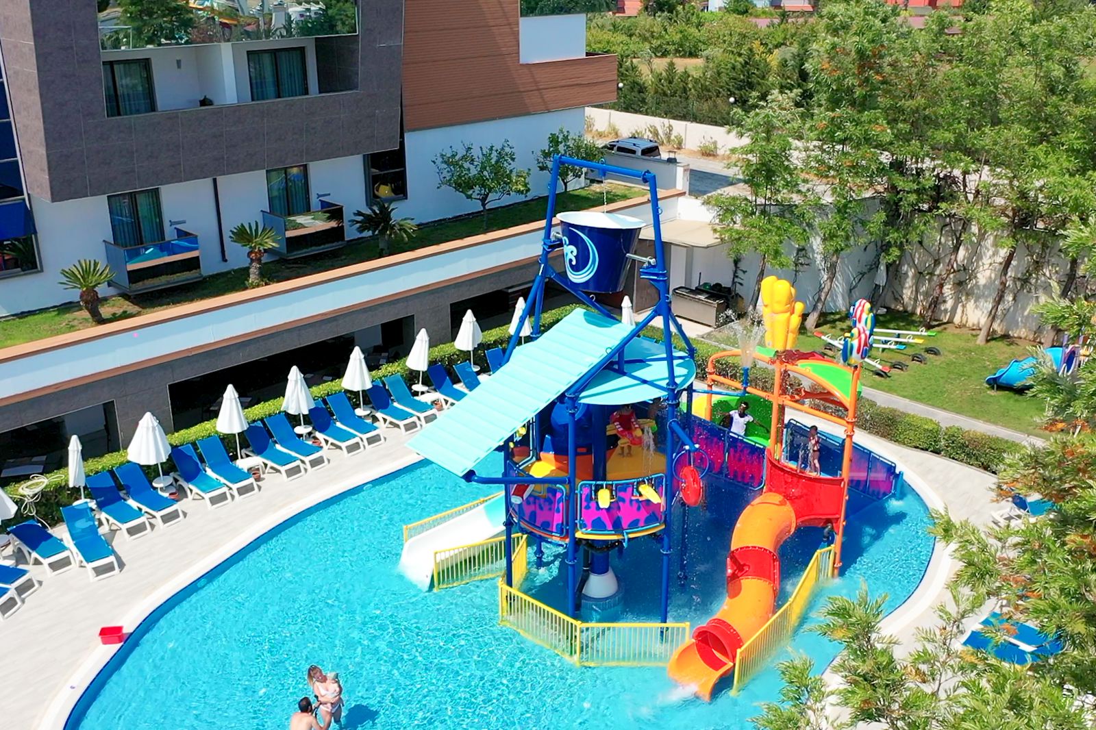 Terrace Elite Resort slide 4