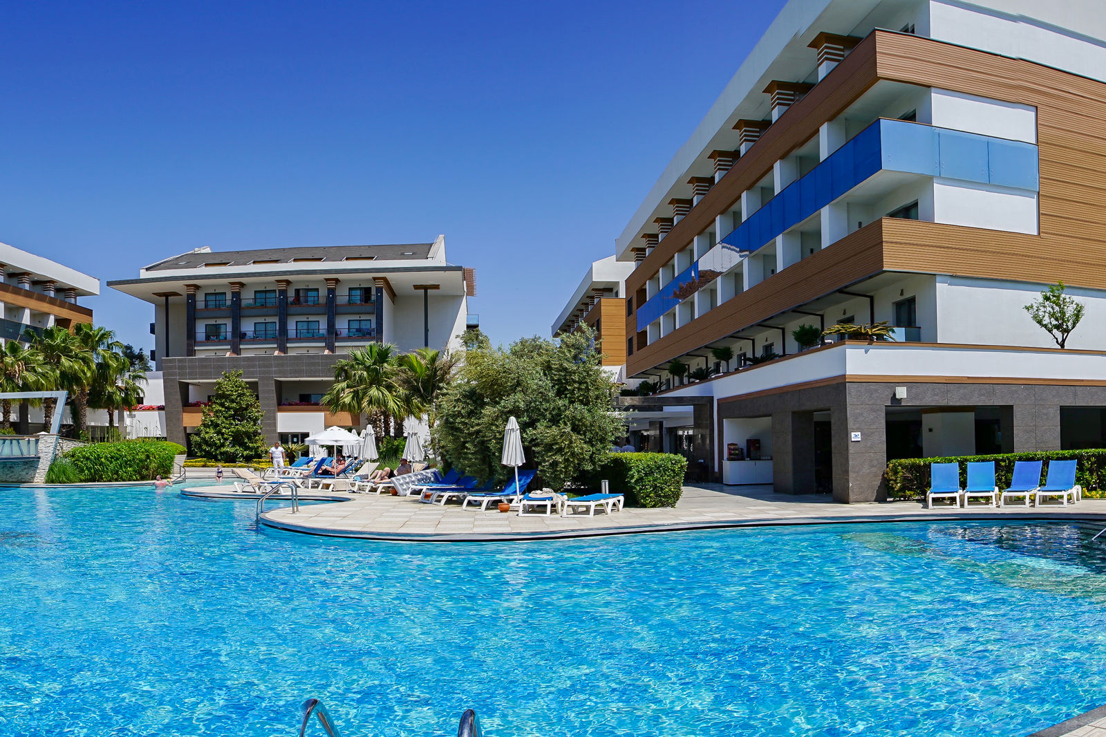 Terrace Elite Resort slide 5