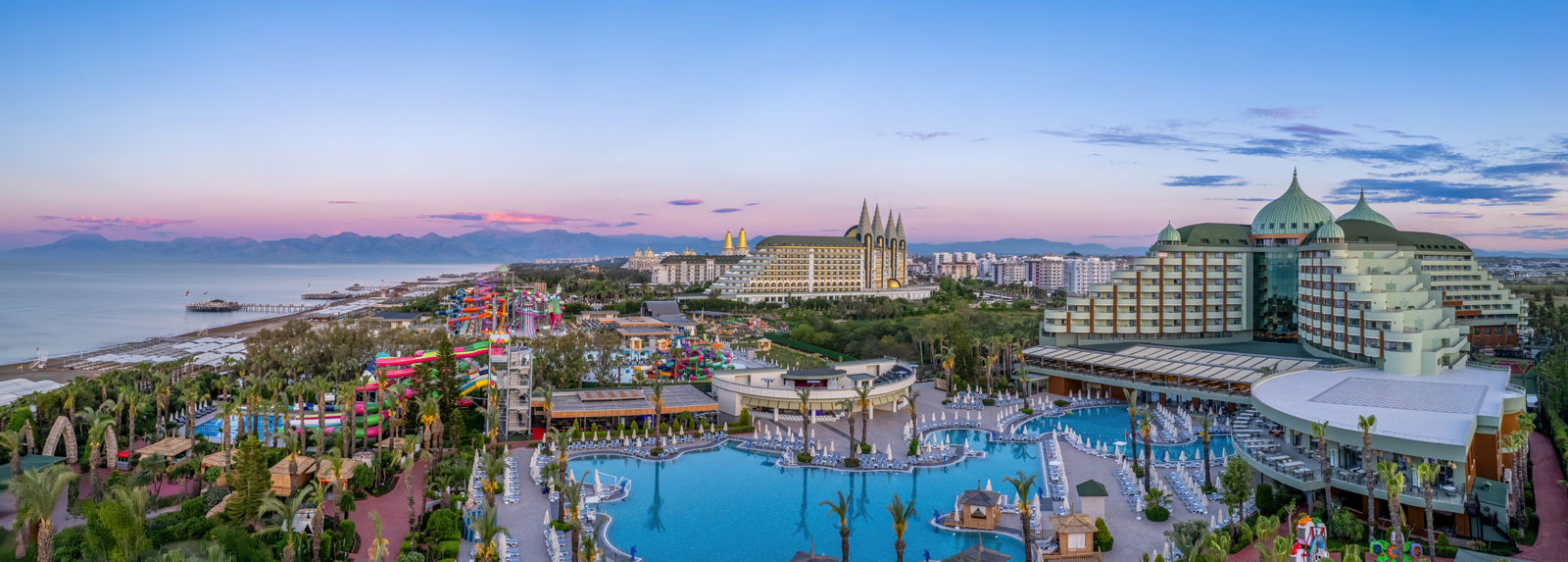 Delphin Palace slide 4