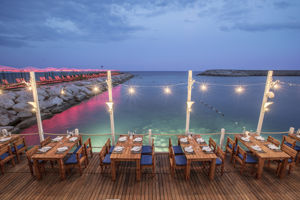 Rixos Sungate
