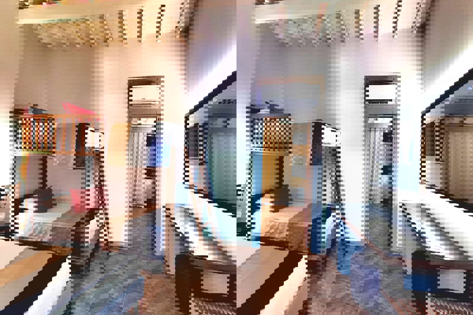 Crystal Flora Beach slide 5