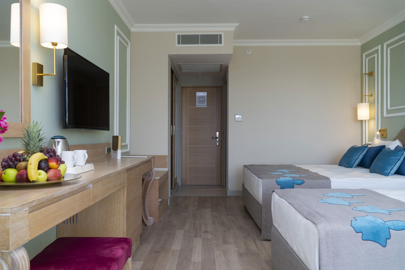 Adalya Art Side slide 5