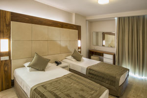 Delfino Boutique Aparthotel