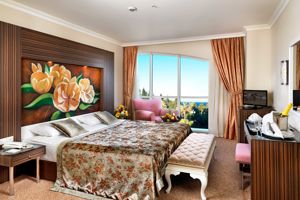 Crystal De Luxe Comfort Collection