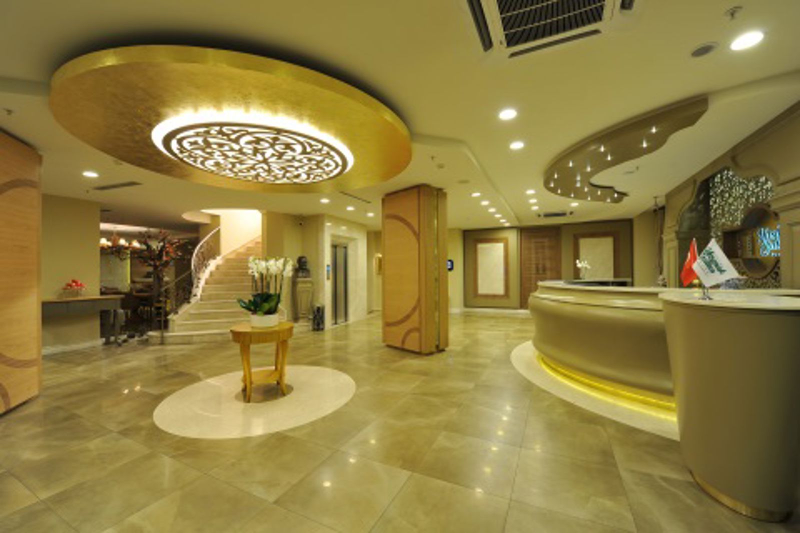 Yasmak Sultan slide 3