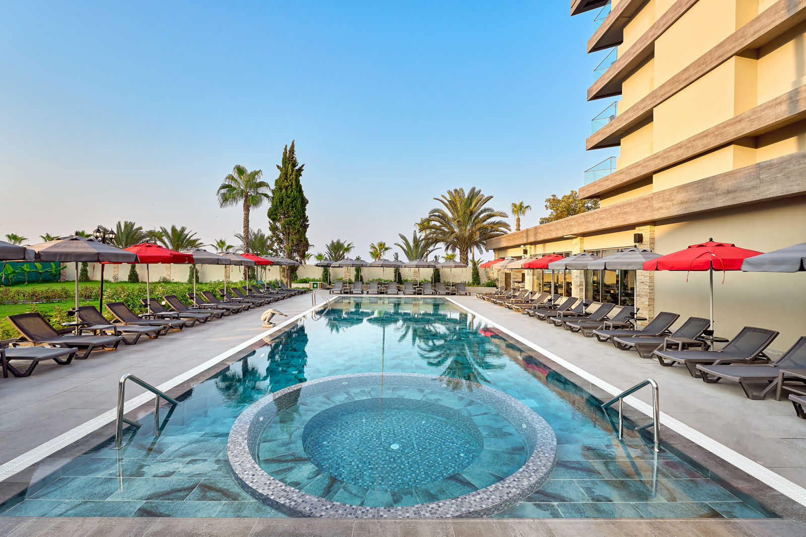 Elysee Rive Hotel slide 4