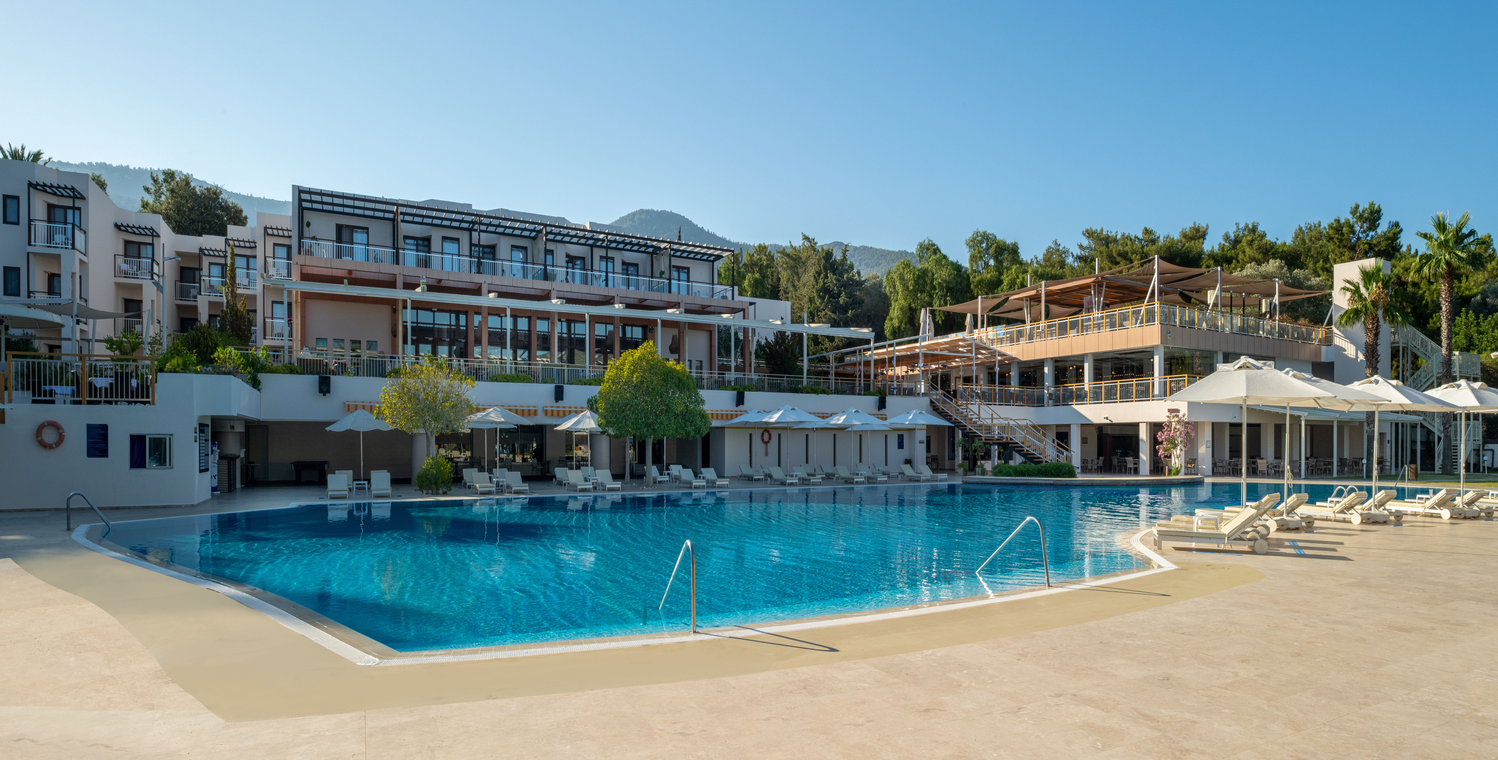 Double Tree by Hilton Bodrum Isil Club Resort