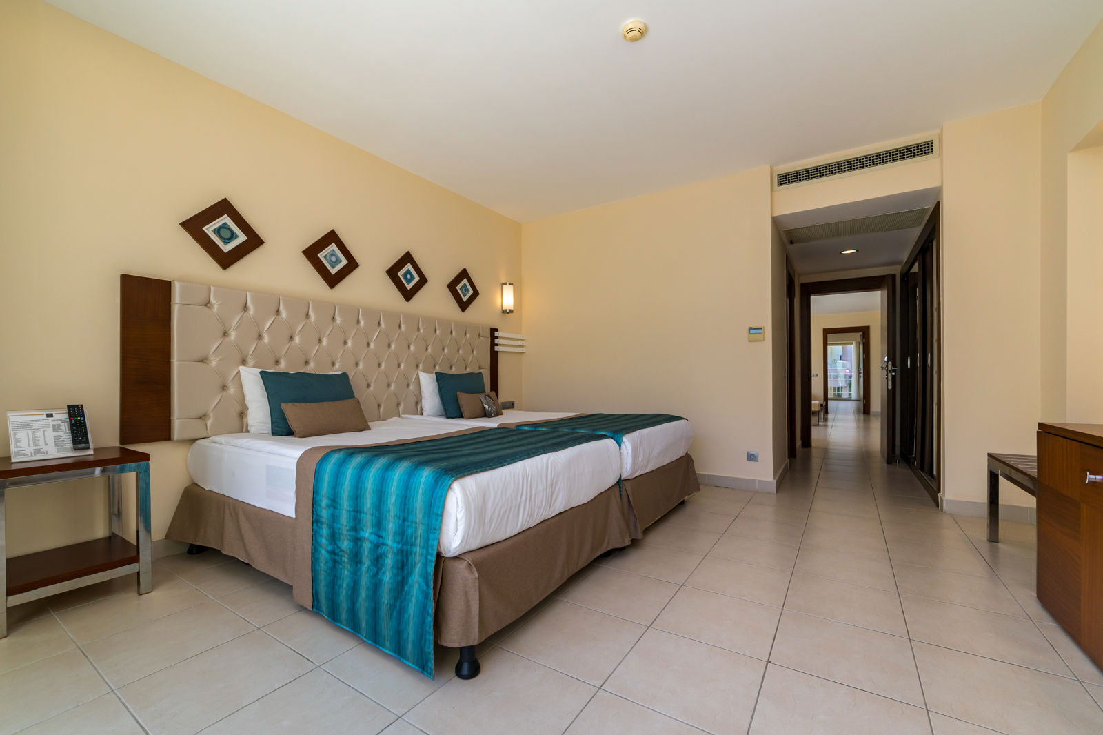 Kamelya Aishen K Club slide 5