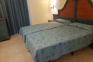 Granada Park Aparthotel