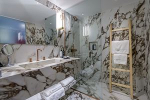 Woonvoorbeeld Superior deluxe swim up