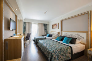 Crystal Waterworld Aqua Collection