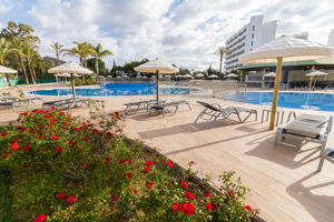 Eix Lagotel Holiday Resort