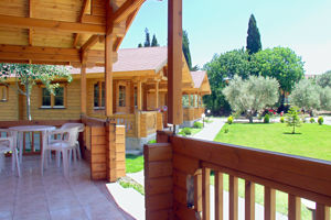 Woonvoorbeeld log villa