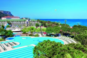 Alva Donna World Palace