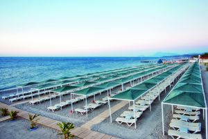 Alva Donna World Palace