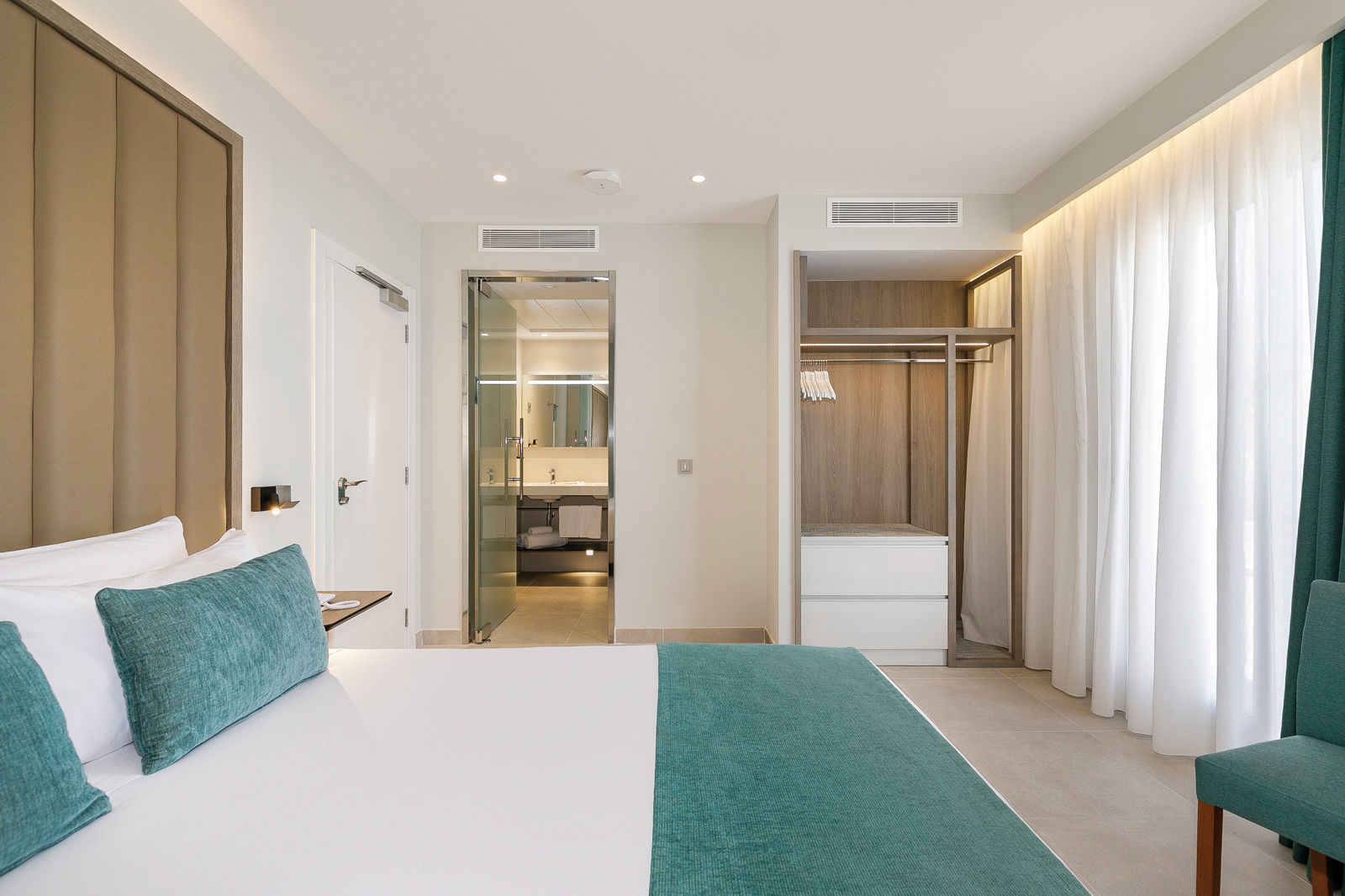 Sol Torremolinos Don Marco slide 4