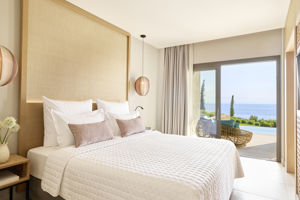 Woonvoorbeeld bungalow suite met privÃ© zwembad