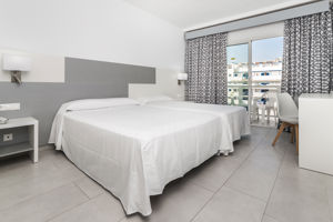 Globales Los Patos Park