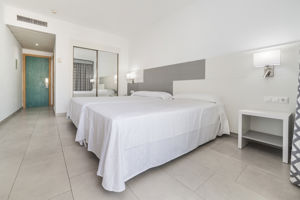 Globales Los Patos Park