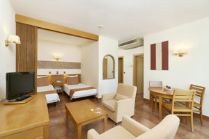 Oceanus Aparthotel