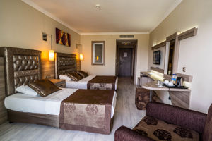 Green Nature Diamond