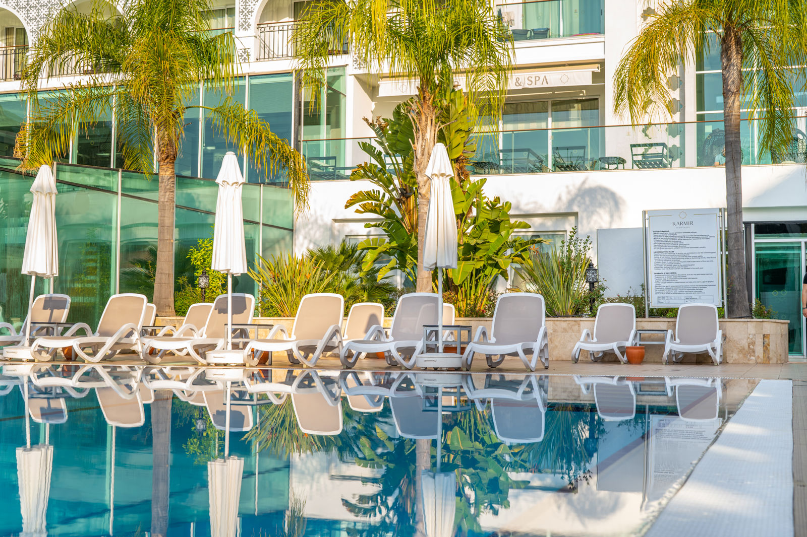 Karmir Resort & Spa slide 2