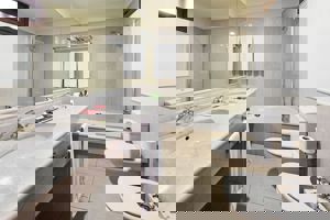 Marylanza Suites & Spa