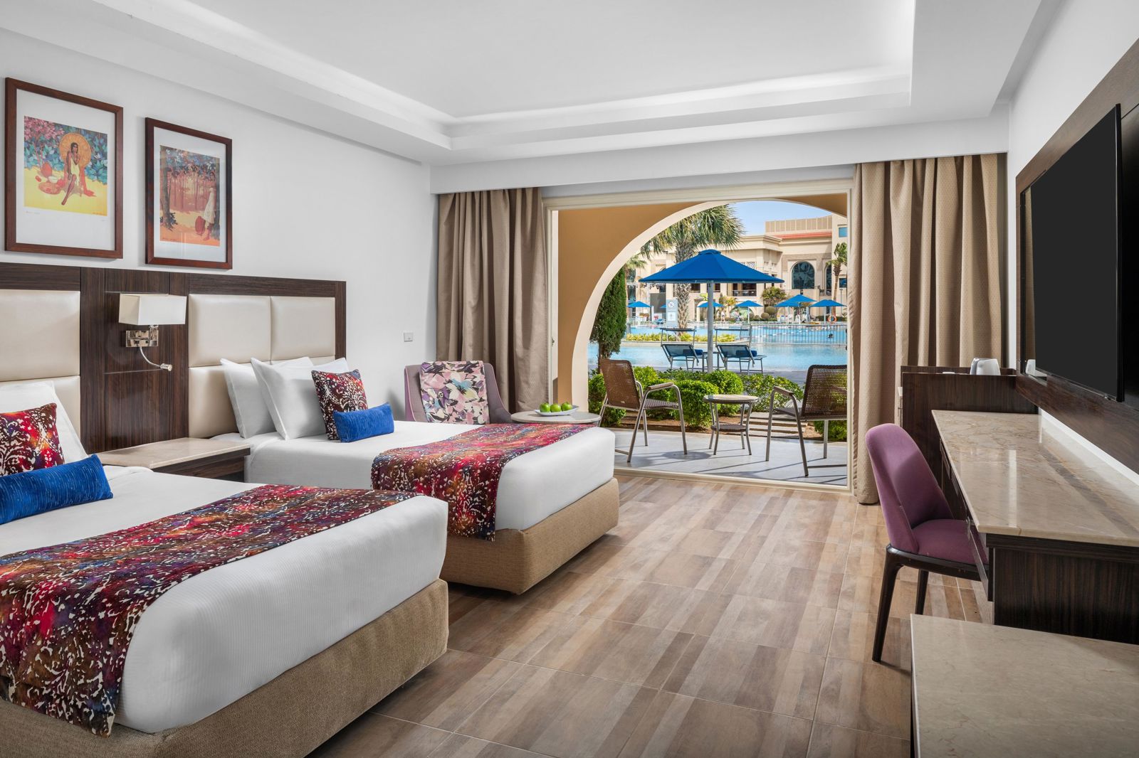 Pickalbatros White Beach Resort slide 3