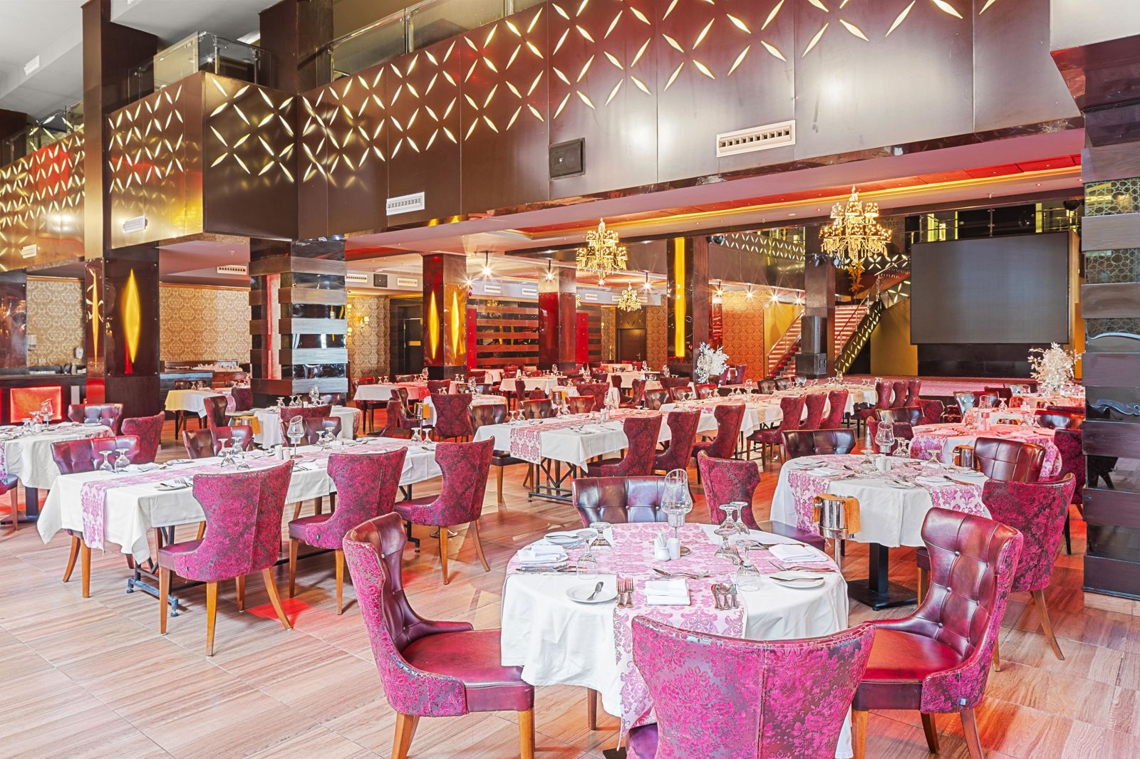 Pickalbatros White Beach Resort slide 5