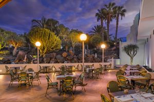 Parrots restaurant terras