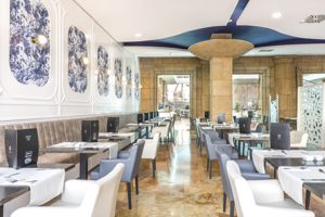 Be Live Experience La Nina