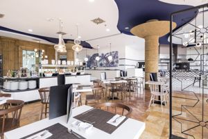 Be Live Experience La Nina