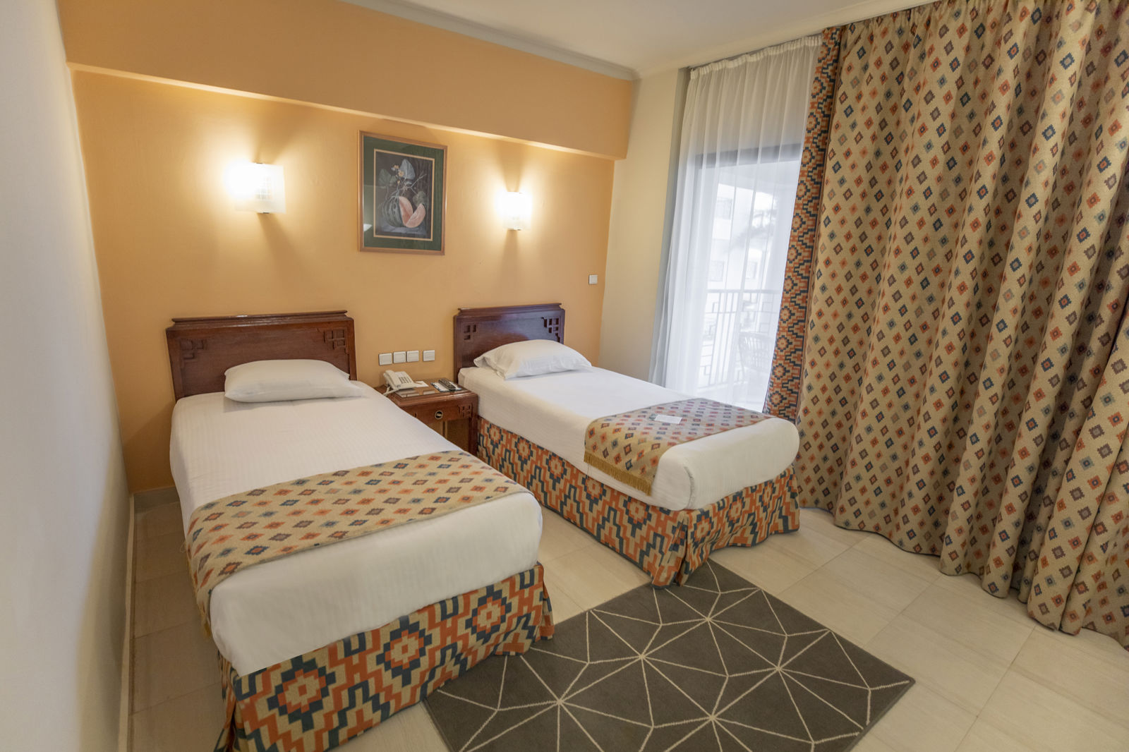 Sunrise Holidays Resort Select slide 2