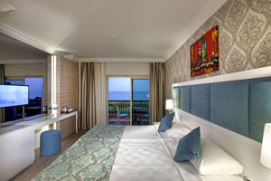 Heaven Beach Resort & Spa