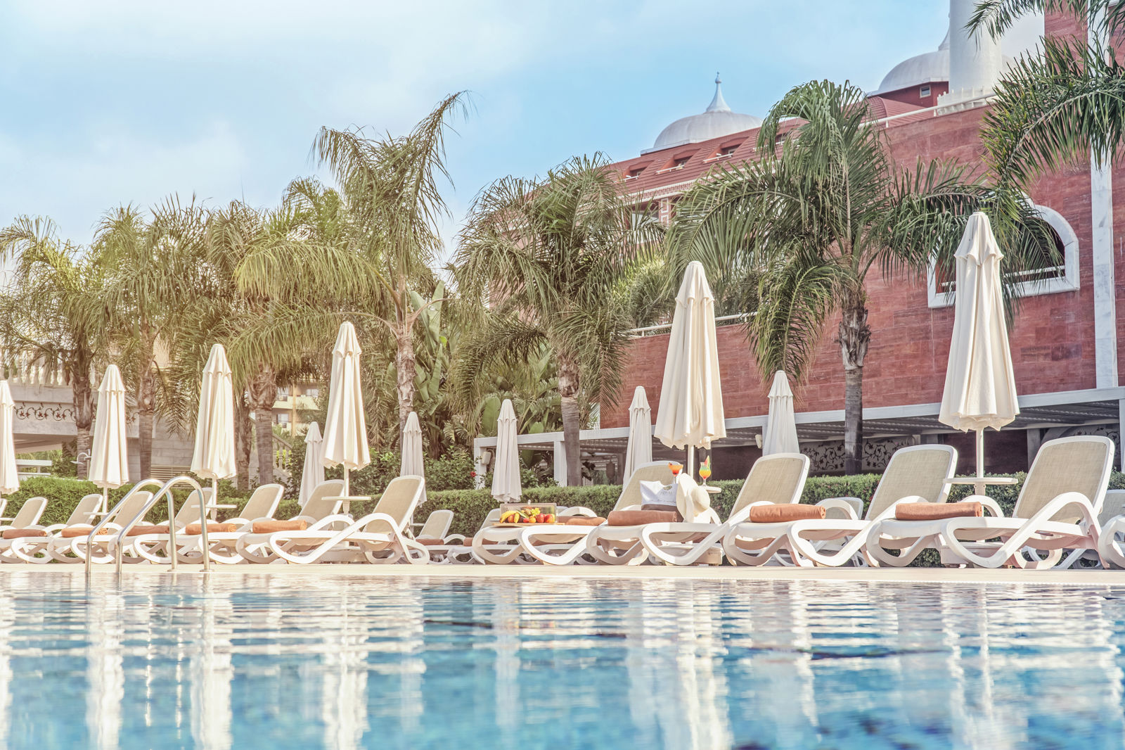 Royal Taj Mahal slide 4