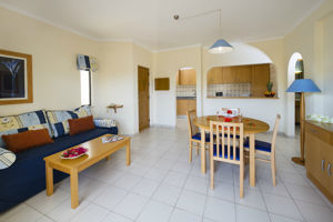 Cheerfulway Clube Brisamar