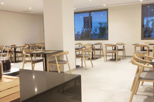 Angela Hotel Downtown Rooms