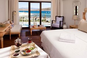 Woonvoorbeeld standaardkamer met zeezicht