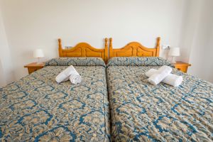 Las Rosas de Capistrano